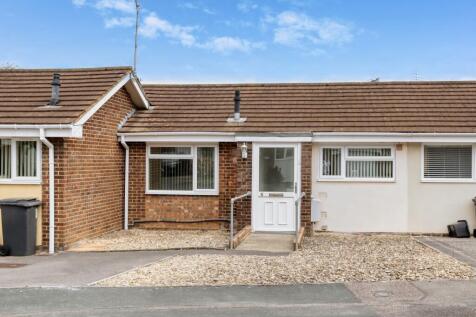 Front Ewemove Swindon South
