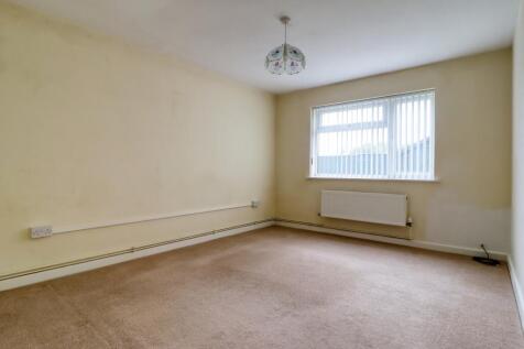 Bedroom 1 Ewemove Swindon South