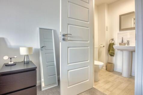 Ewemove Taunton Cheddon Close (19)