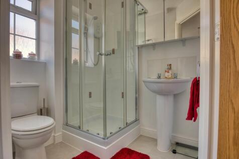 Ewemove Taunton - Roys Place (3)