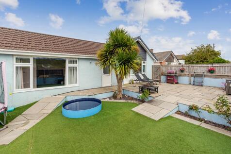 A08 - 7 Sanders Road Brixham - 250820
