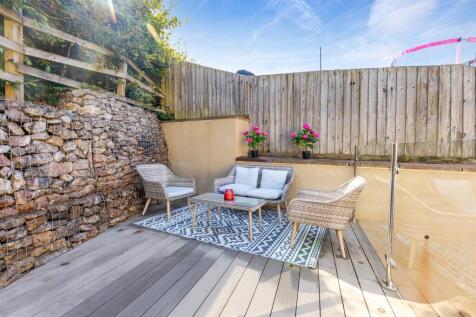 A05 - 49 Charles Road, Kingskerswell - 250904