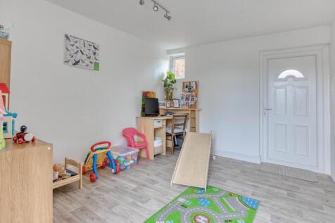Ewemove Taunton St Albans Place (14)