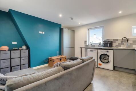 Lounge Diner Kitchen