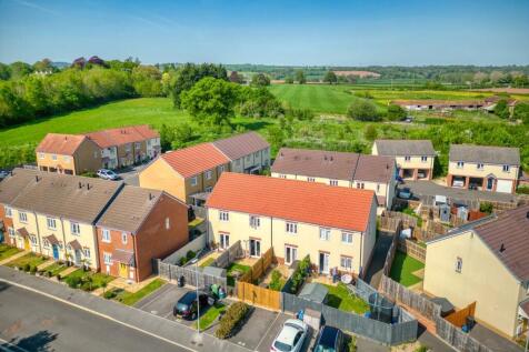 Taunton Ewemove Pyrlands (2)