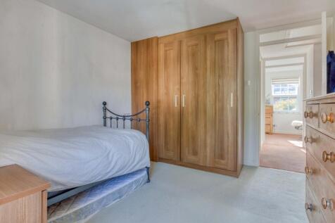 Ewemove Taunton - Eastgate Gardens (4)