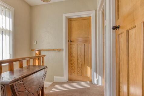 Ewemove Taunton Hillview (23)