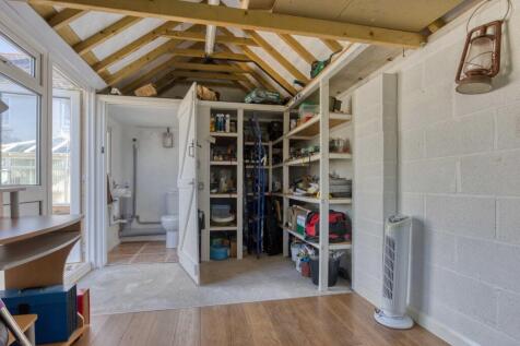 Ewemove Taunton Hillview (25)