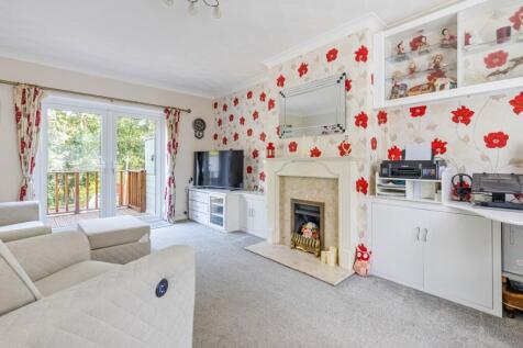 A12 - 33 George Road, Paignton - 250919