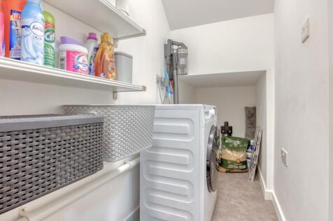 Ewemove - The Jetty (25)