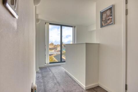 Ewemove - The Jetty Ap (1)