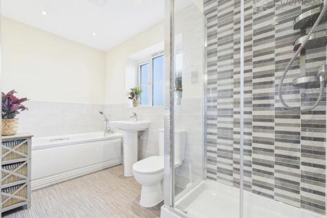 CAM03640G0-PR0073-STILL019