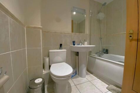 08Bathroom