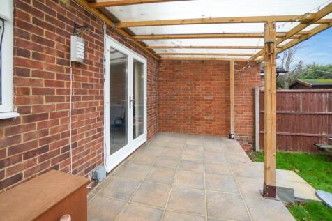 Patio area with a canopy roof