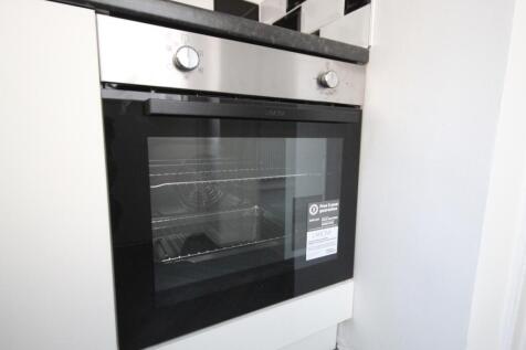Brand new Oven 