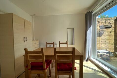 dining room - bedroom 5