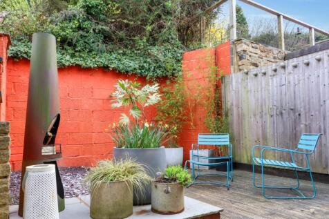 BBQ decking area