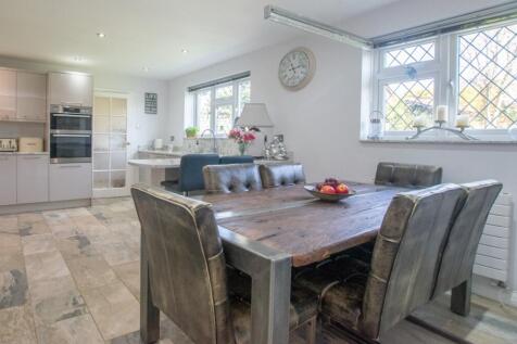 kitchen breakfast room