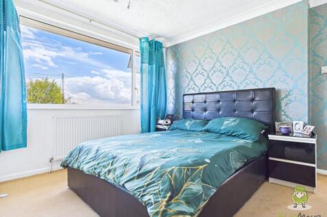 CAM01543G0-PR0125-STILL046