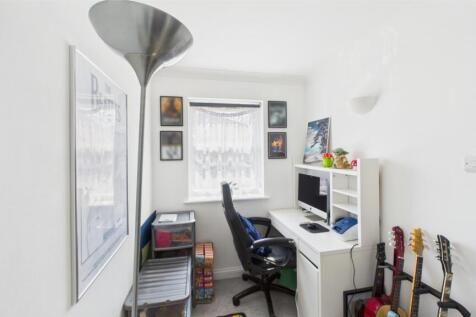 ewemove-InkermanRoad-bderoom2
