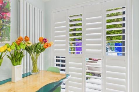 ewemove-ennelclose-shutters2