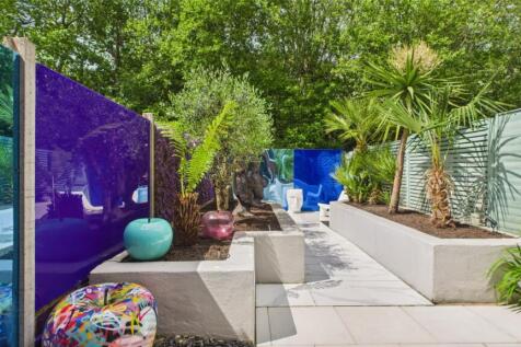 ewemove-ennelclose-garden
