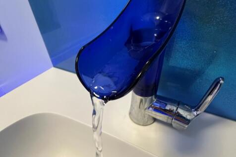 ewemove-ennelclose-bathroom4