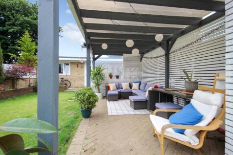 Gazebo sun lounge area 