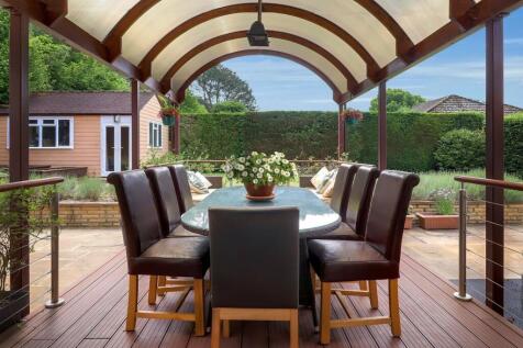 Outside Dining