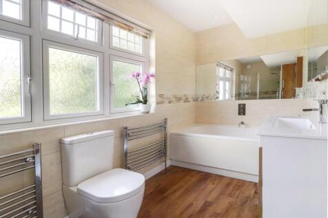 Ensuite Bathroom