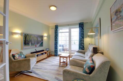 The Lounge