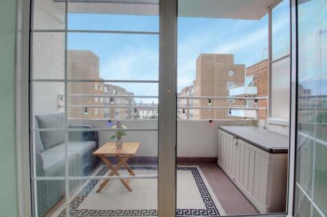 Balcony2