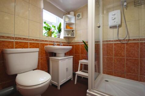 GF Bathroom