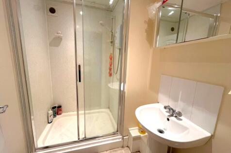 08Shower