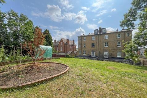 Communal garden