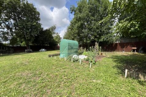 Communal garden