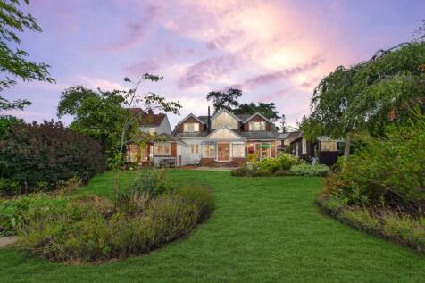 ewemove-abbeyview-dusk