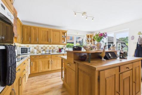 ewemove-abbeyview-romsey-kitchen