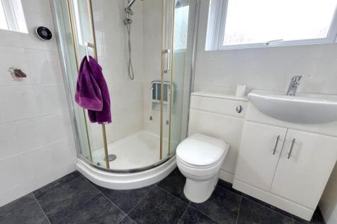 05Bathroom