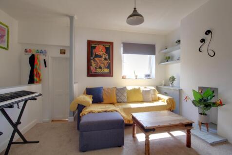 Living room 1