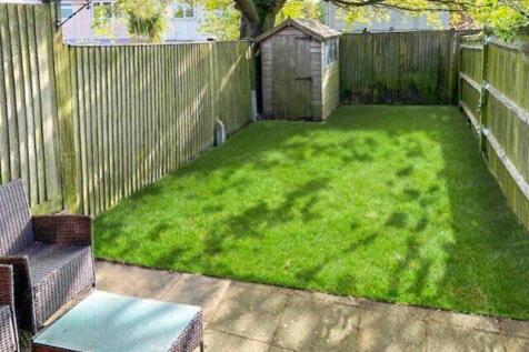ewemove-lutyens-garden