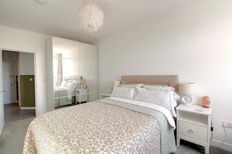 Bedroom 1 a