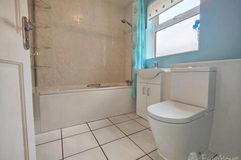 Ground floor bathroom