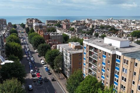 Marlborough Court Arial 1