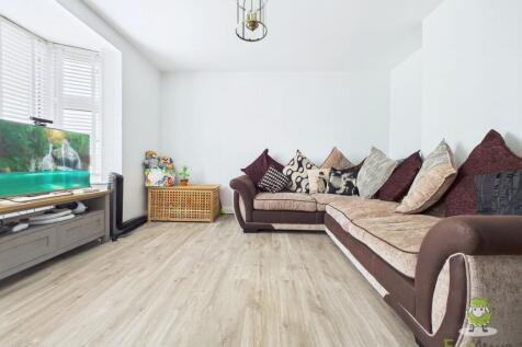 CAM01543G0-PR0160-STILL015