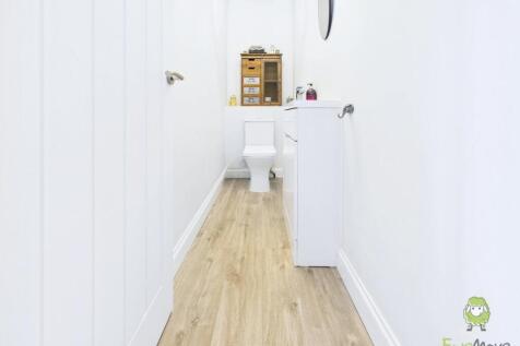 CAM01543G0-PR0160-STILL003