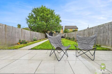 CAM01543G0-PR0160-STILL033