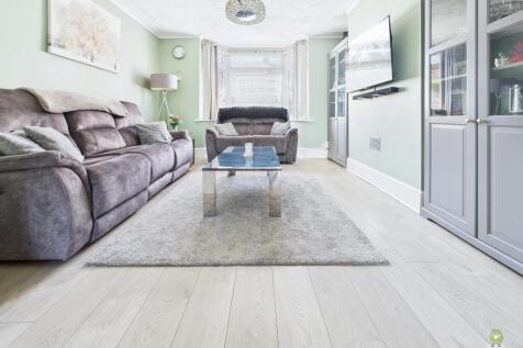 CAM01543G0-PR0155-STILL002