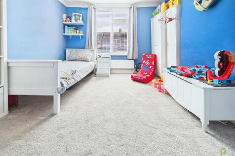 CAM01543G0-PR0155-STILL045