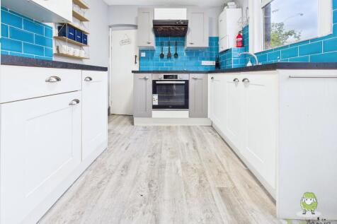 CAM01543G0-PR0162-STILL020